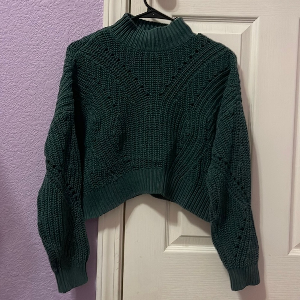 Kendall and Kylie emerald green knit sweater